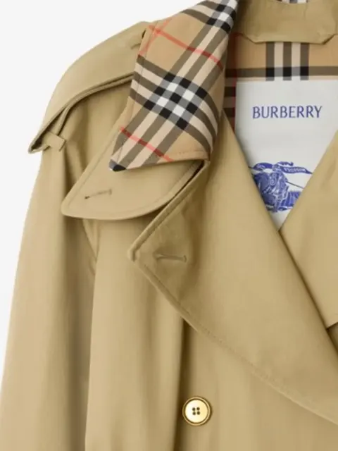 Burberry Check cashmere scarves valuation guide