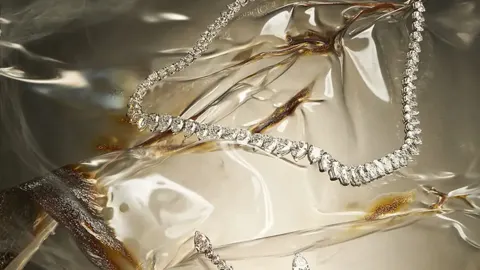 Chopard watch illustrating its materials, construction and design