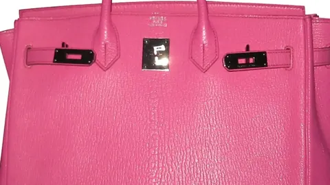 Hermès bag illustrating its materials, construction and design